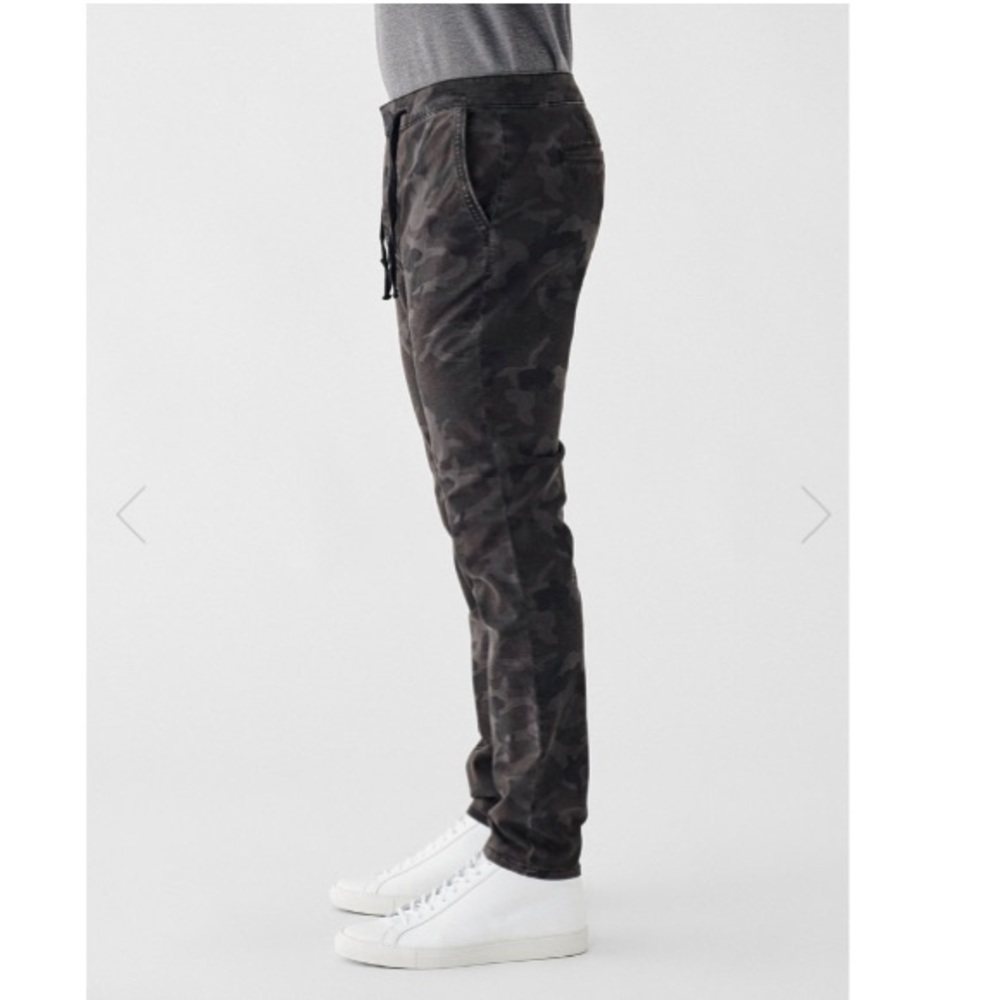 DL 1961**Camo. Jay Track Chino**Size 30**$125 - Picture 4 of 7